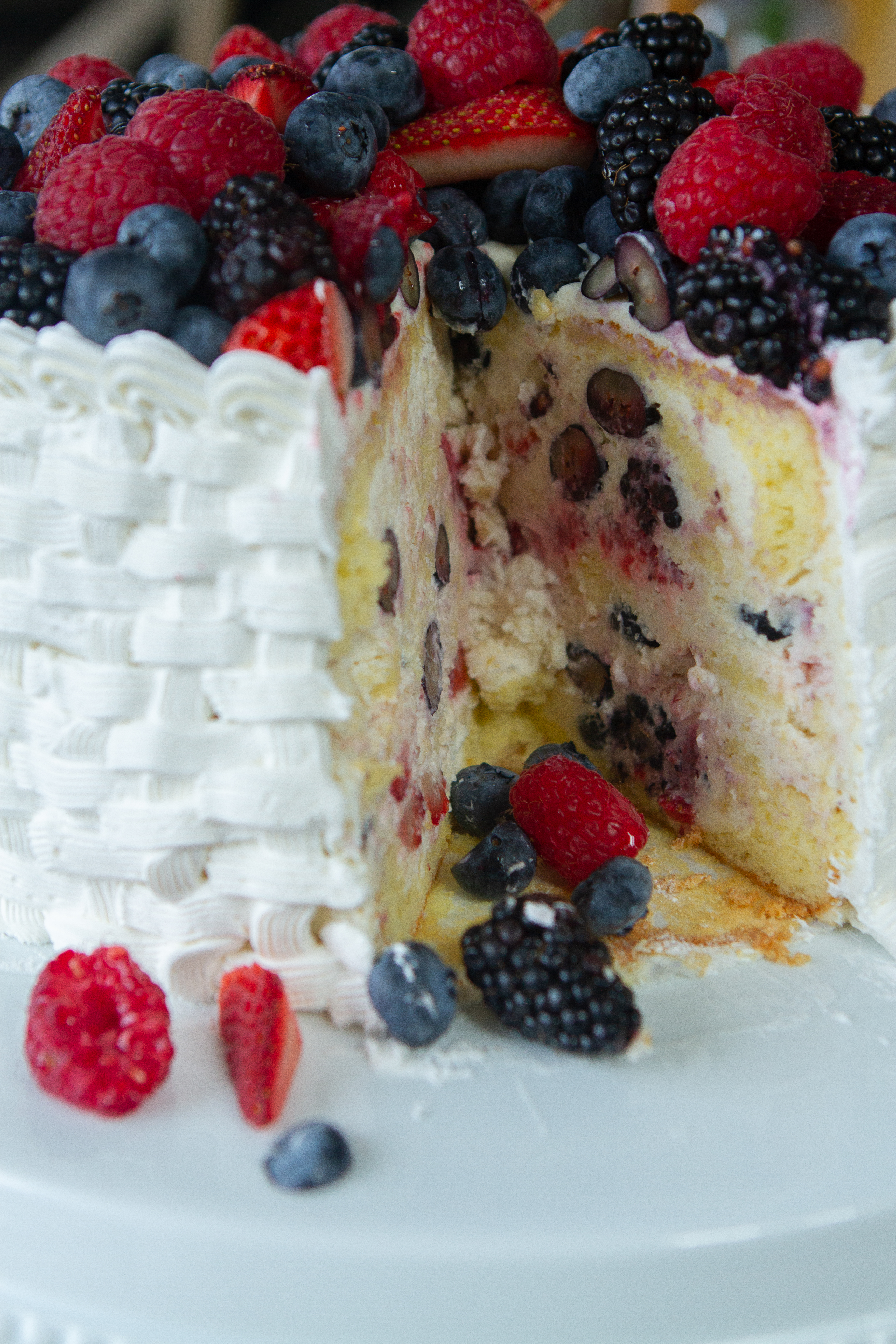 berry cake for mothers day