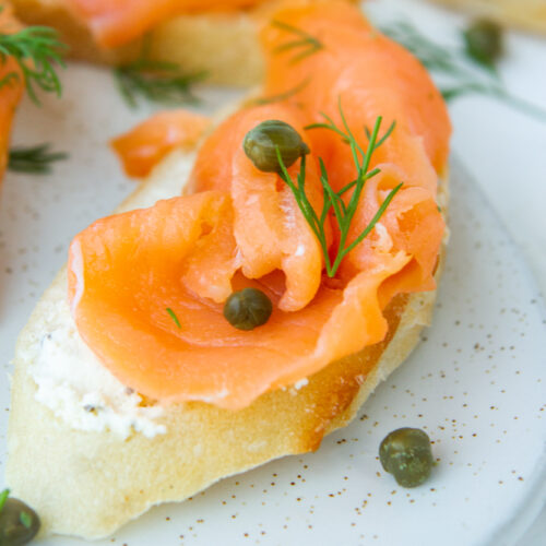 close up of smoked salmon crostini