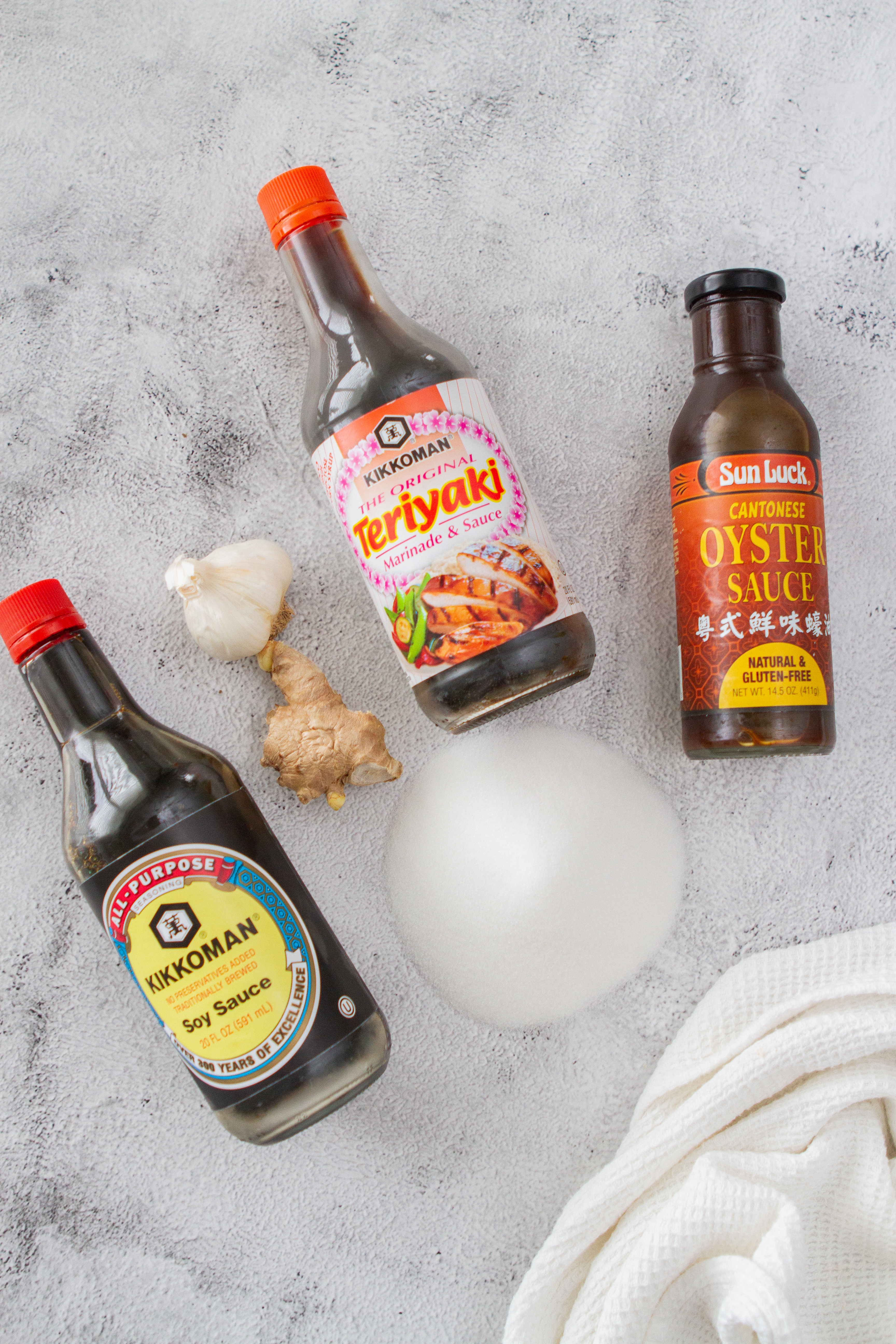 ingredients needed to make yakisoba sauce