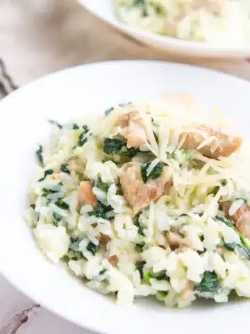 chicken spinach sauce