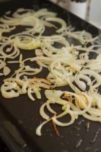 fast caramelized onions
