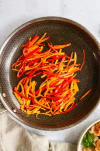 sauteed vegtables peppers carrots